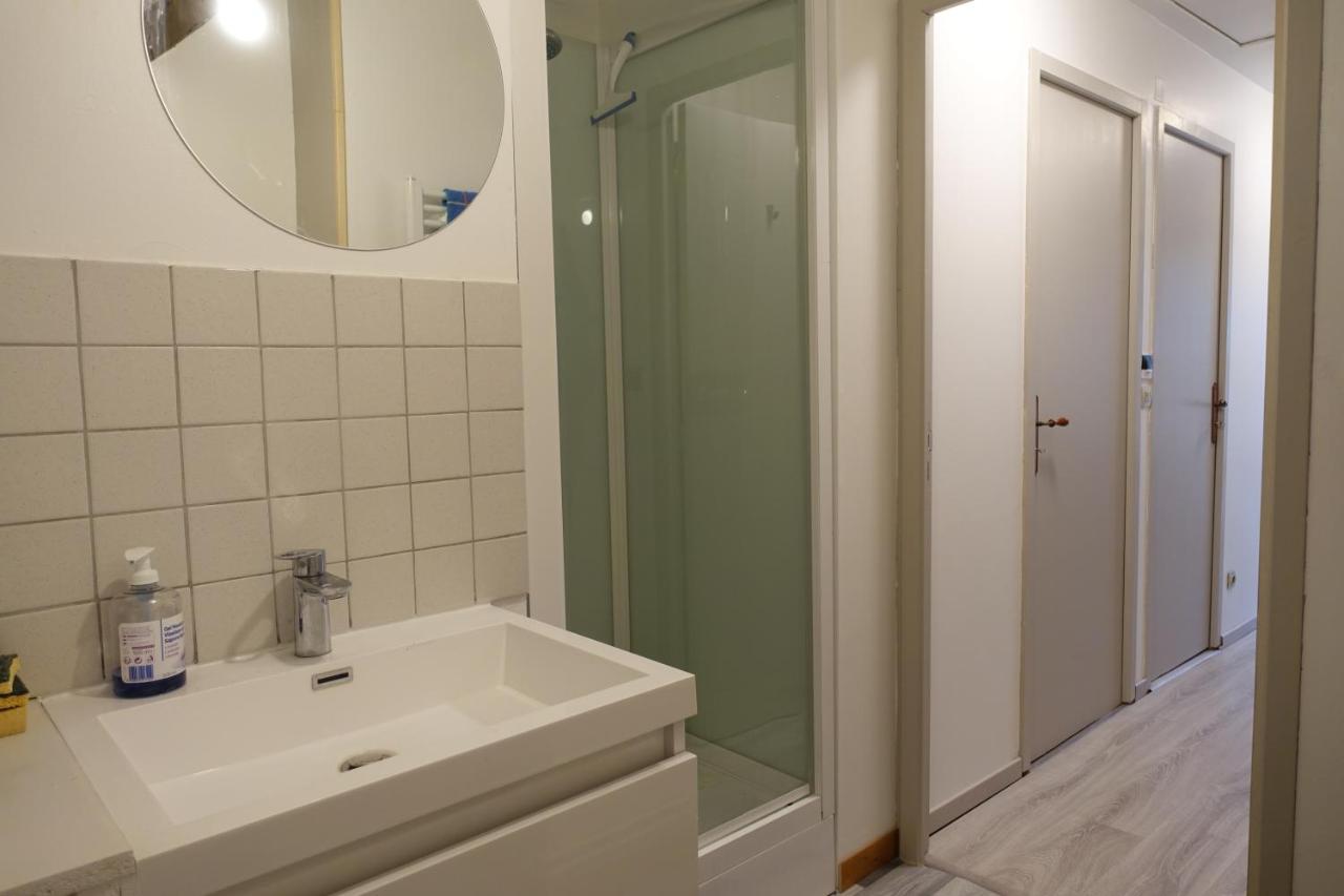 Un 2eme Etage A 300 Metres De La Mer, !